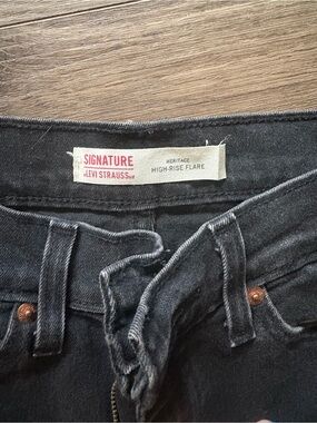 Levi's Signature High-Rise boot cut Jeans - Charcoal Black